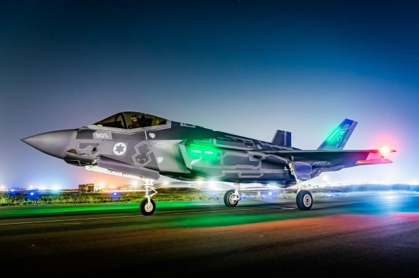 L'”accordo segreto” della Coalizione USA per permettere ai terroristi dello SIIL di fuggire