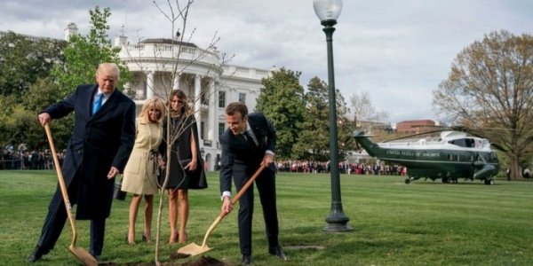 Macron incontra Trump per decidere anche il futuro dell'Italia