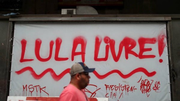 Lula e i Cinque Stelle, socialismi diversi ma uniti contro il Dio Mercato