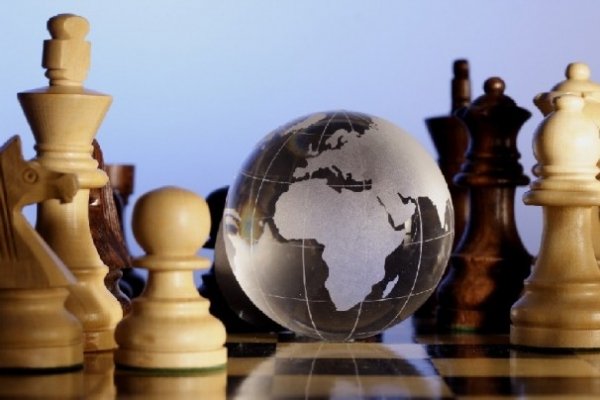 Tra Atlantico e Russia non c’è più spazio per la diplomazia
