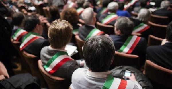 Prenderà forma il governo dell’ammucchiata?