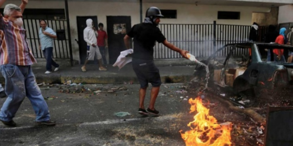 Gli Stati Uniti istigano la guerra civile in Venezuela