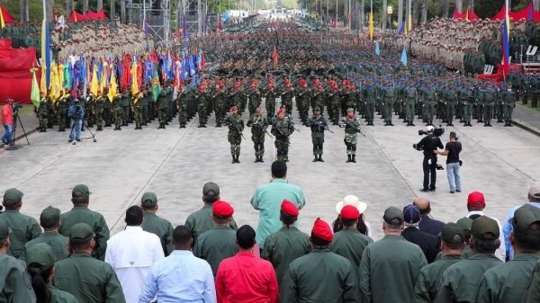 Caracas, forza del diritto contro diritto della forza