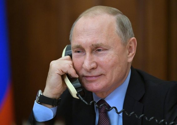 “Gilet gialli? È stato Putin”: riecco il grande alibi delle élite che hanno sbagliato tutto