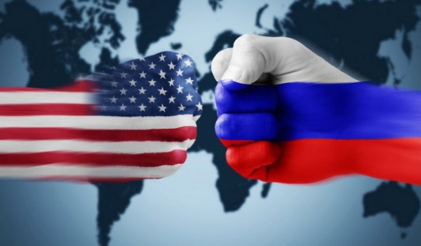 La palindromia della Guerra Fredda USA-Russia
