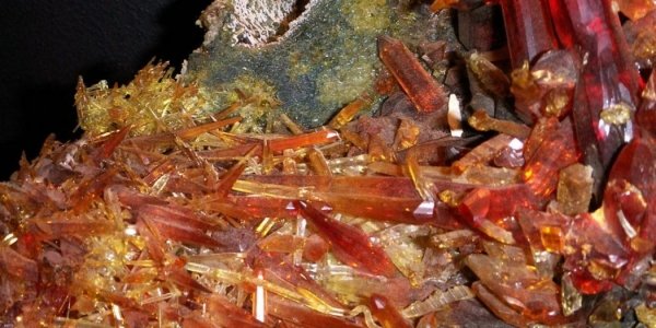 Conflitto economico rovente: la lotta per i minerali delle terre rare