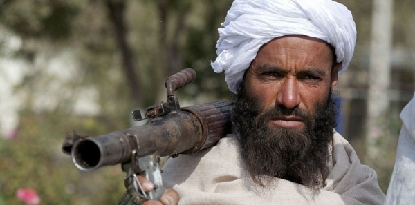 Noi e la stupida guerra contro i Talebani, nemici dell'Isis
