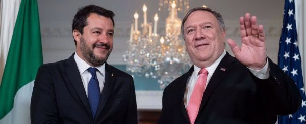 L’Iran, gli Usa e il nucleare: Trump vuole la guerra (e Salvini è il suo cameriere)