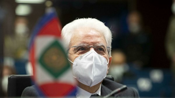 Sergio Mattarella: “La Repubblica è di chi paga le tasse”... Anche di ENI che le paga in Olanda?