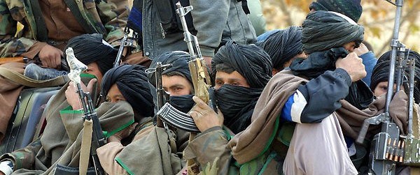 Afghanistan perduto: le forze Usa e Nato arretrano dinanzi ai talebani