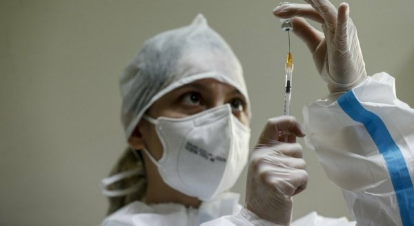 La indiscriminata campagna vaccinale