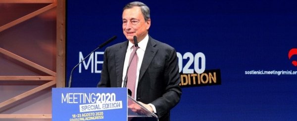 Mario Draghi senza vergogna: da architetto dell'austerità a "salvatore" dei giovani