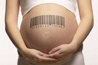 Utero in affitto: il business della maternità surrogata