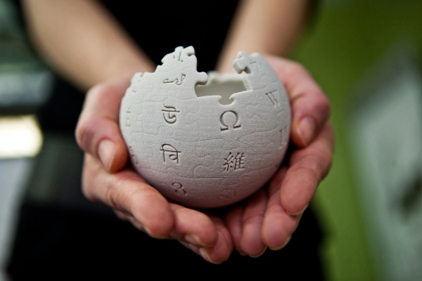 Wikipedia resta libera. E i Wu Ming piangono (appoggiati dal giornale della Fiat)