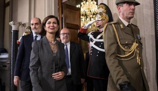 Per la Boldrini prioritaria la lotta contro le “bufale”, grave problema in Italia e nel mondo