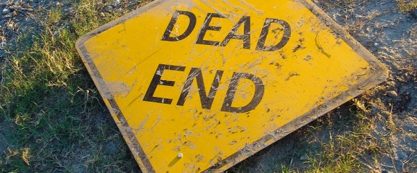 Spostare la priorità dalla crescita del PIL alla crescita dell’occupazione in lavori utili: una proposta concreta