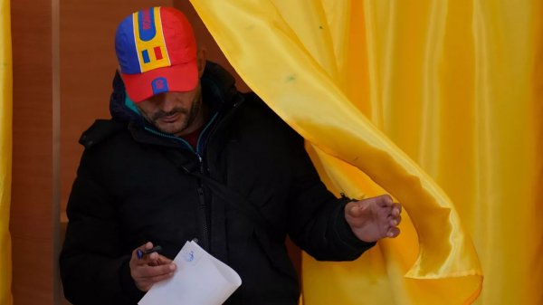 Come si foggia una democrazia: le elezioni manipolate in Romania