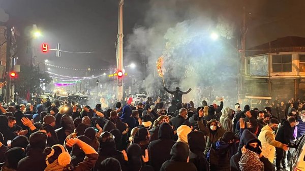 Sul potere emancipativo delle rivoluzioni colorate