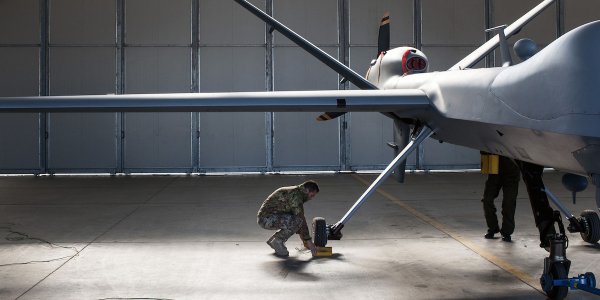 Riarmare l’Italia o comprare la prossima guerra?