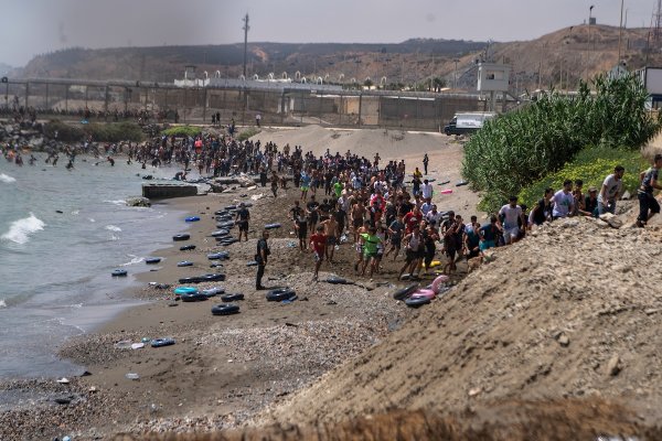 L'arma della immigrazione di massa