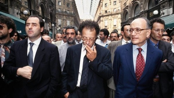 La memoria spettrale degli italiani