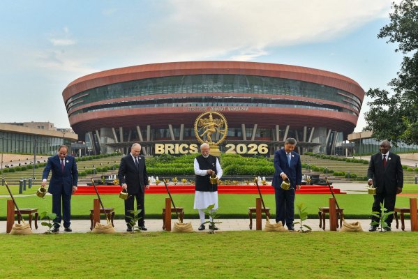 Nuova Delhi 2026: i BRICS rafforzano le infrastrutture multipolari