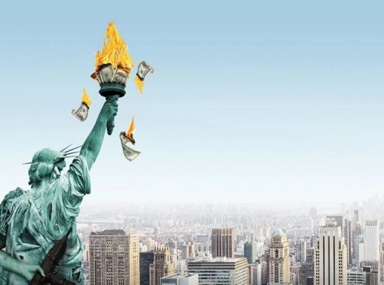 Immanuel Wallerstein predisse la caduta dell'Impero americano
