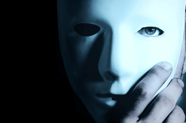 Ors&ugrave; indigniamoci tutti in coro