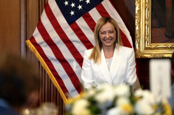Fratelli d'Italia? Cugini d'America