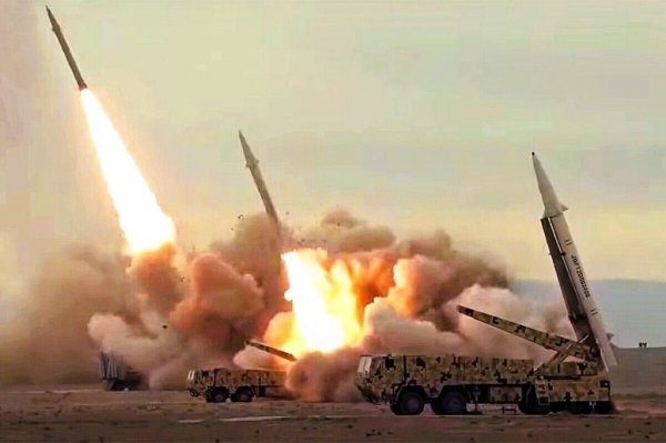 Guerra all&rsquo;Iran: gli obiettivi di Stati Uniti e Israele e la marginalit&agrave; dell&rsquo;Europa