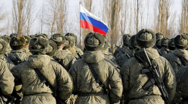 L’allarme di Bezrukov: Mosca deve convincersi che ci aspettano vent’anni di confronto con l’Occidente