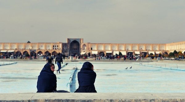 Liberare le donne iraniane?