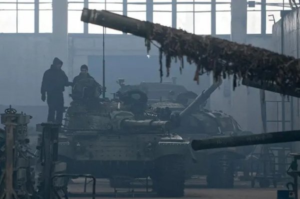 La pace a Kiev è lontana mentre Putin si avvicina