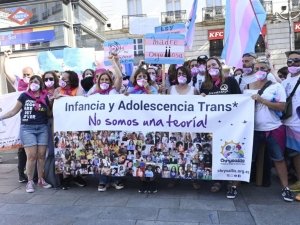 La “trans dittatura” al posto della 