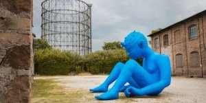 Figlicidio colpevole, diffuso, sociale: ai giovani