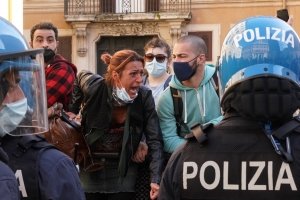 La sinistra odia i poveri. Ecco perché non capisce più le piazze e la rabbia popolare