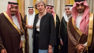 A casa del regime dei Saud: niente velo, ma tante armi da vendere