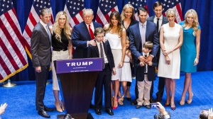 L'impensabile è diventato realtà: Trump alla casa bianca