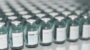Se anche i vaccinati sono contagiosi, a cosa serve il green-pass? Le molte funzioni di una misura pseudo-sanitaria