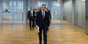 Le responsabilità di Draghi il Mangiafuoco del Britannia