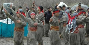 La Francia e la Turchia contro i curdi
