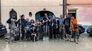 È bello vedere che, malgrado tutto, nei volti dei ragazzi dell'Emilia, vi è una gioia