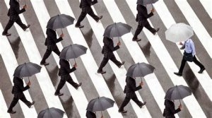 Sette crisi e il coraggio di essere a-sociali
