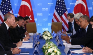 Stati Uniti e Turchia istigano la guerra mondiale in Siria