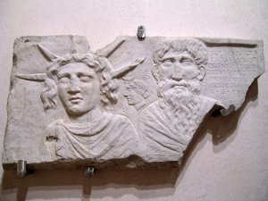 Felice giorno del sole invitto