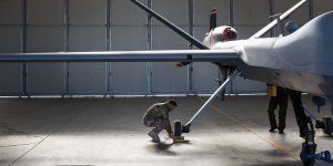 Riarmare l’Italia o comprare la prossima guerra?