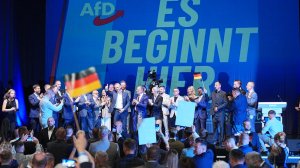 La destra populista, generata dalla politica anti popolare della sinistra