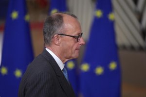 Ma chi è Merz, se non l’uomo di Black Rock in Germania?