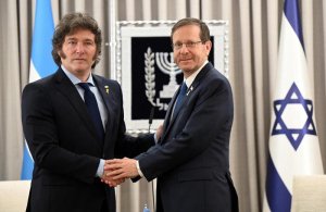 Il primo non ebreo a ricevere il Nobel ebraico