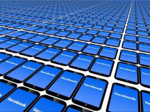 Il nuovo feudalesimo delle censure ai social